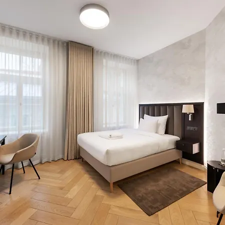 מלון Nunne Boutique 4*