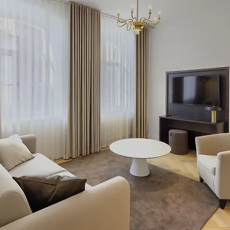 Nunne Boutique Hotell 4*
